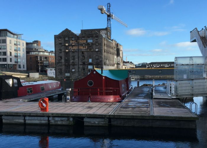 Massage on a Barge - rejuvenating thai therapies